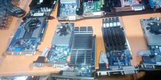 Lote 11 Tarjetas Gráficas PCI Express