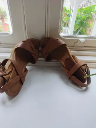 Sandalias Vogue Piel Marrón