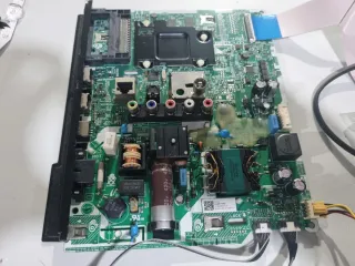 Despiece Smart TV Samsung 32 UE32T4305AK