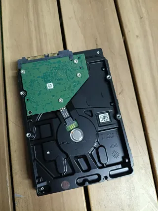 Disco Duro Seagate SkyHawk 1TB SATA 3