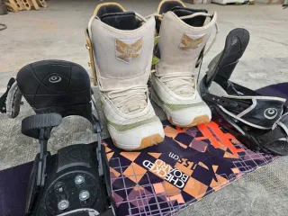 Tabla Snowboard con Fijaciones y Botas