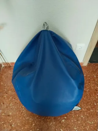 Puf polipiel azul