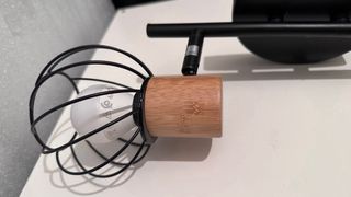 Lámparas de pared nuevas metal y maderas