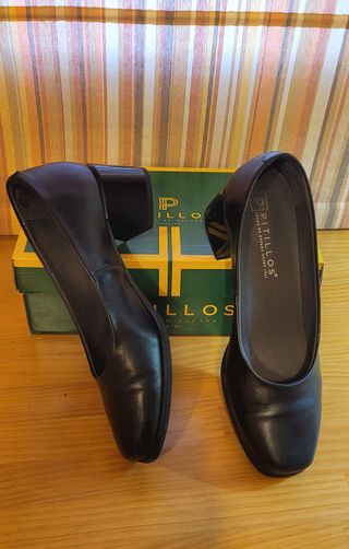 Zapatos de piel Pitillos