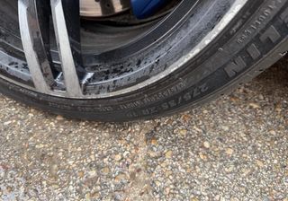 Neumáticos 275-35-19