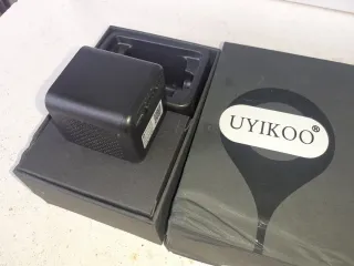 Mini cámara de vigilancia UYIKOO