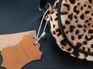 Bolso redondo estampado leopardo Tintoretto