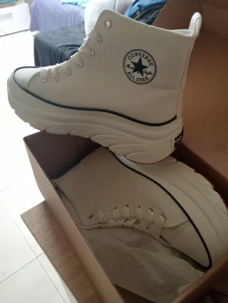 Zapatillas Blancas Talla 41 y 37