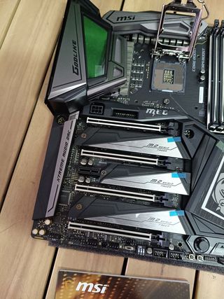 Placa Base MSI Meg Z390 Godlike
