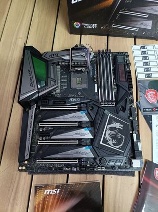 Placa Base MSI Meg Z390 Godlike