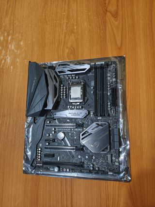 Placa base y procesador i7 8700k- Maximus X Hero