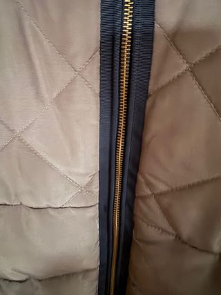 Anorak Zara Talla XS Marrón con Capucha