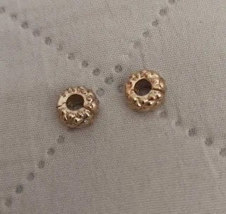 Pulsera Pandora Oro con Charm Textura