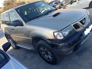 472114 piloto tras izq nissan terrano/terrano.ii