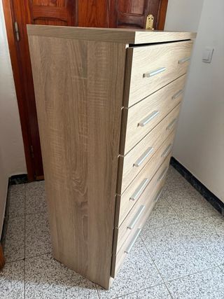 Cajonera de madera y metal
