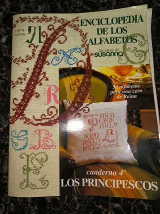 Enciclopedia de los alfabetos en punto de cruz