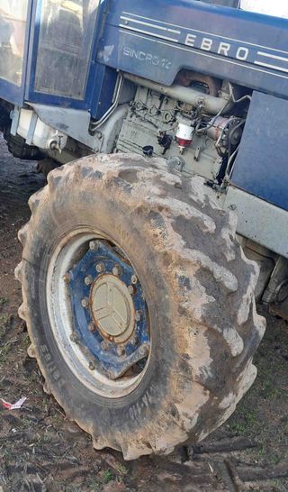 Tractor Doble traccion Ebro 6095 Sincro 12.