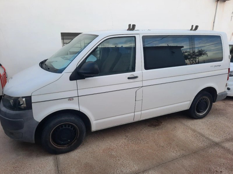 Volkswagen Transporter Mixto 2.0 TDI TN 5pl. 2011