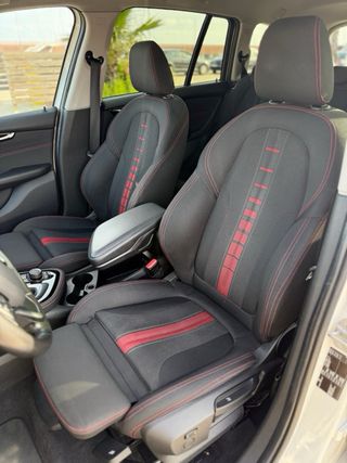 BMW 218 Grand Tourer 7 plazas