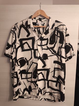 Camisa Zara Estampado Abstracto Manga Corta L