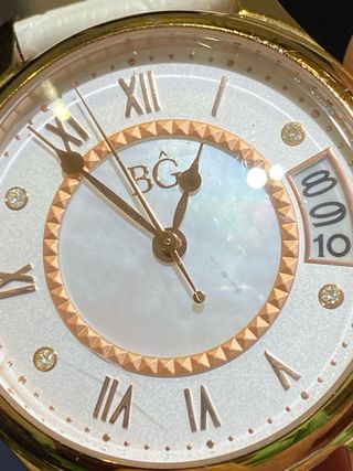Reloj BG Dorado