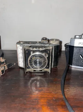 Lote 3 Cámaras Fotográficas Vintage EXPO y Yashica