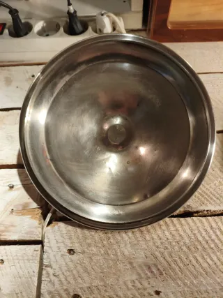 Tapa antigua metal plateado o alpaca