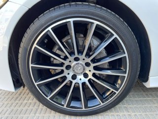 Mercedes-Benz Clase C220d Coupé 194cv Automático AMG Line