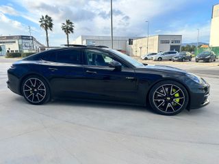 Porsche Panamera 2020