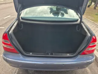 Mercedes-Benz Clase E 2006