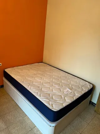 Canapés, colchones, armarios, Somieres,cabezales