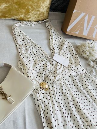 Mono halter lunares Zara