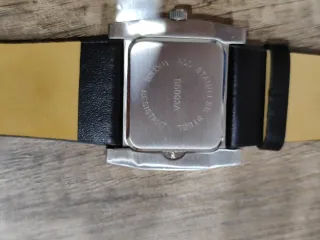 Reloj de cuarzo Elysées Paris