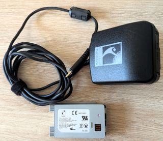 Teléfono Satélite Thuraya SG-2520