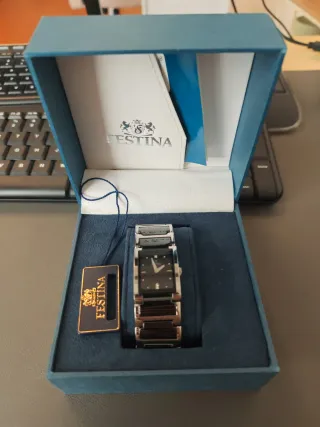 Orologio Festina Rettangolare Argento e Nero