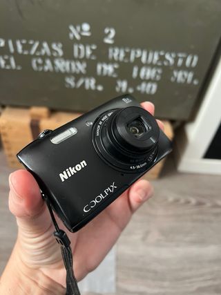 Cámara Digital Nikon Coolpix S3600 Negra