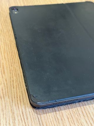 Funda con teclado iPad 12,9”