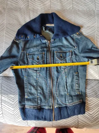 Cazadora vaquera ajustada