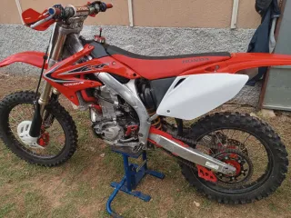 Honda CRF 450 R 4 tiempos