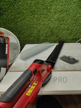 Cortasetos con batería de 18V - Einhell