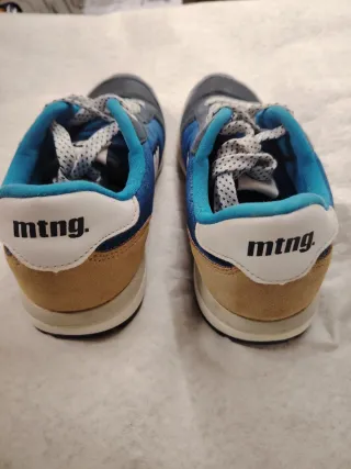 Zapatillas Mustang niño talla 36