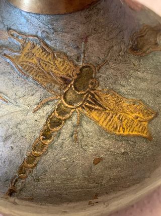 Vasetto in ottone smaltato a rilievo