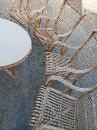 Conjunto Terraza Mimbre Vintage (Mesa + 4 Sillas)