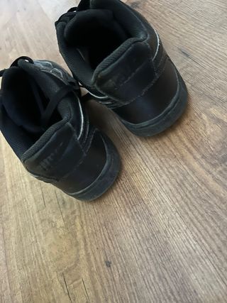 Nike Air Force 1 Negras