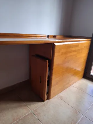 Habitación juvenil madera pino