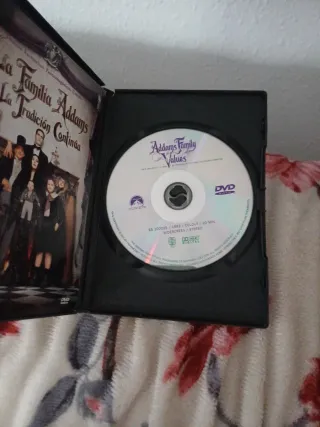 DVD La Familia Addams: La Tradición Continúa