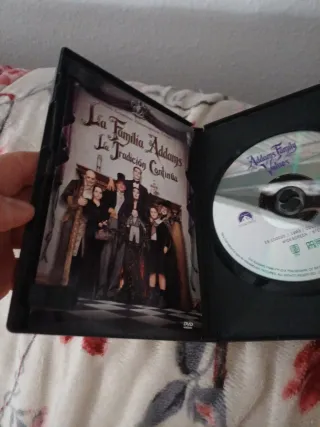 DVD La Familia Addams: La Tradición Continúa
