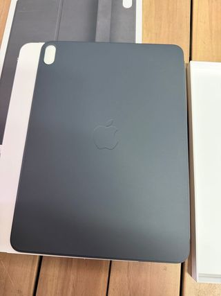 Apple Smart Folio, Funda tablet para el iPad Air 11" (M2 & M3), Poliuretano, Gris oscuro