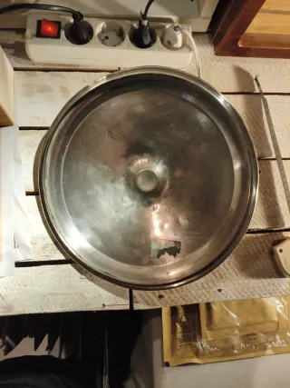 Tapa antigua metal plateado/alpaca