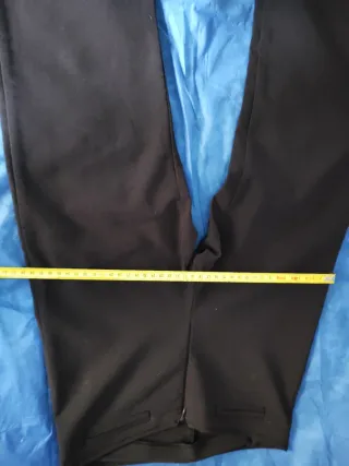 Pantalón vestir elástico burdeos